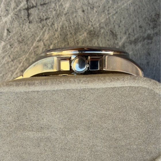 Citizen Eco-Drive J810 100M esfera plata con caja